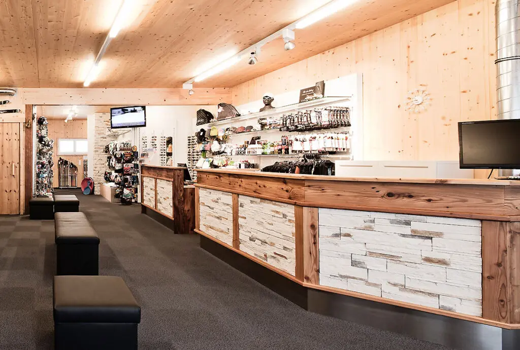 Winter-Sportgeschäft in Radstadt Winter-Sportgeschäft in Radstadt